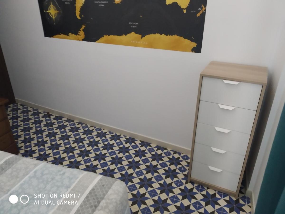 Alojamiento Alora Castillo Arabe Y Museo Екстер'єр фото